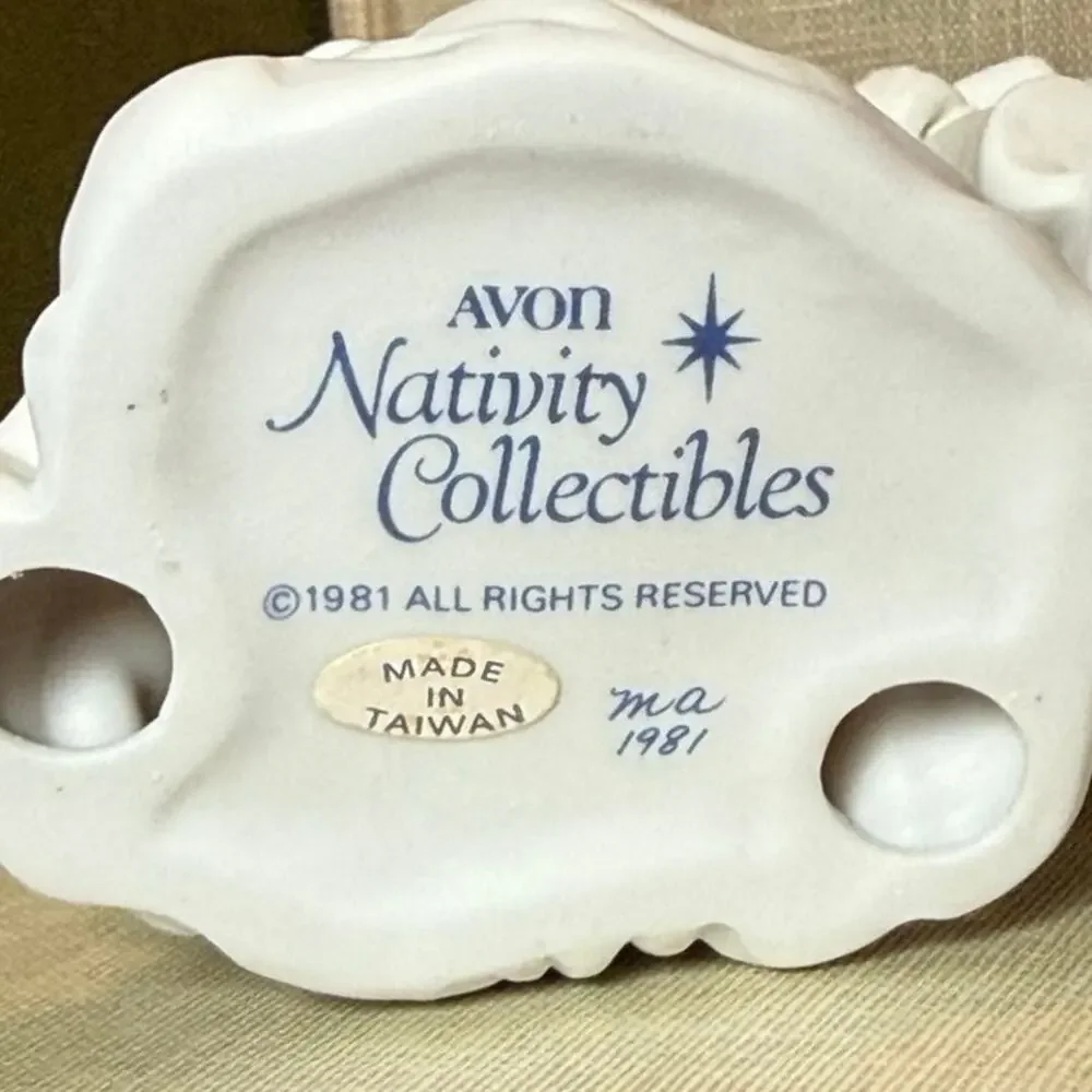 1981 Avon Nativity Collectibles • Holy Family • Boxed